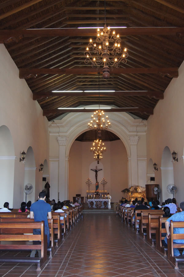 interior templo