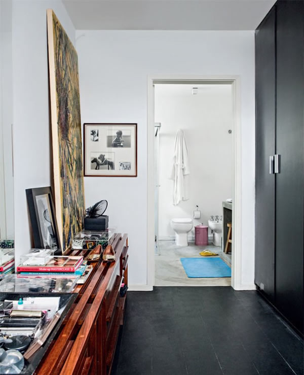 Small, fun home with lots of creative ideas // Pequeña casa llena de buenas ideas