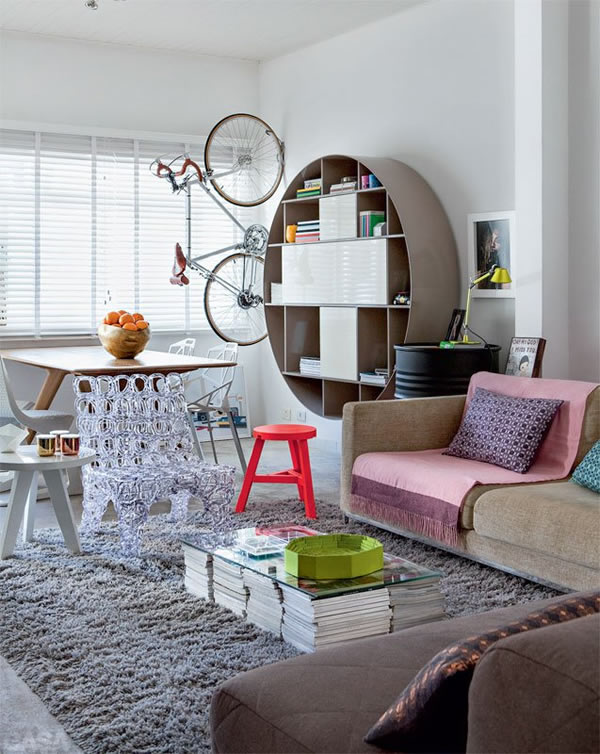 Small, fun home with lots of creative ideas // Pequeña casa llena de buenas ideas