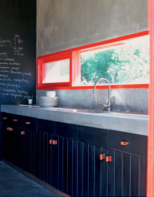 Top design trends: color in the kitchen / Tendencias de diseño: color en la cocina // casahaus.net