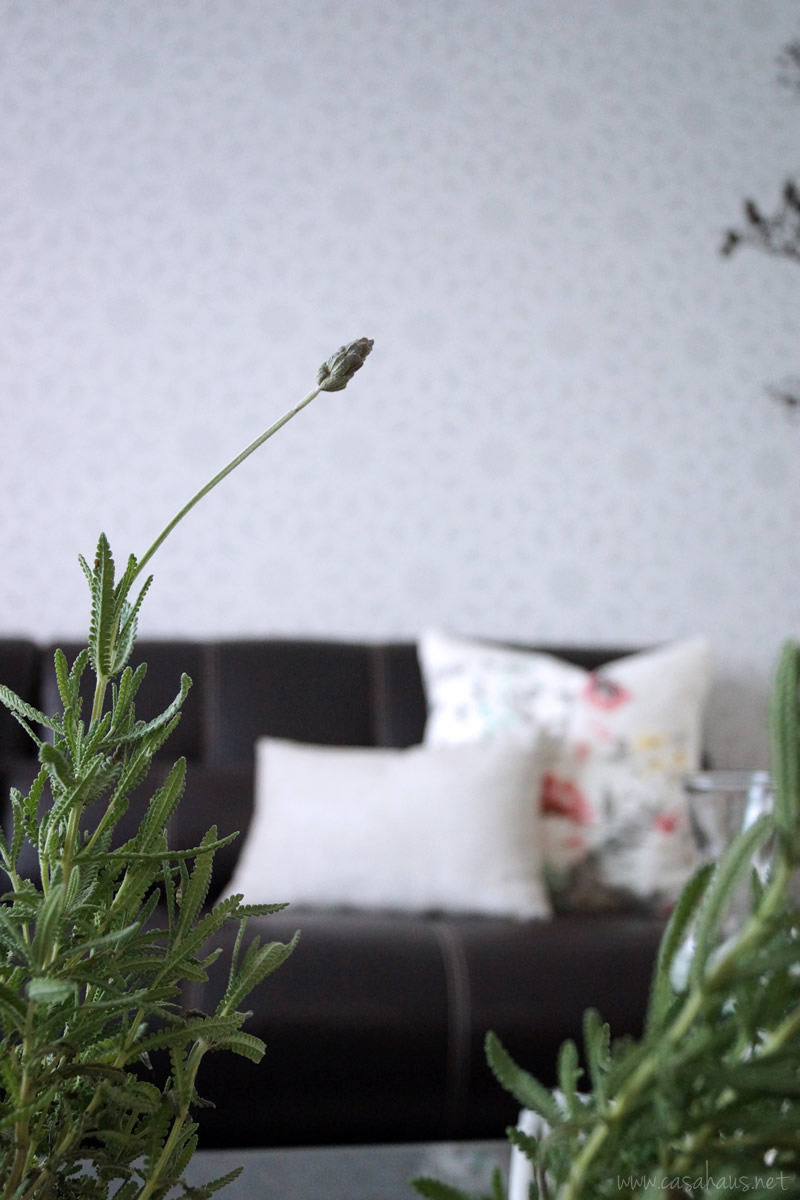 Our nordic moroccan living room // Quedamos en un salón // casahaus.net