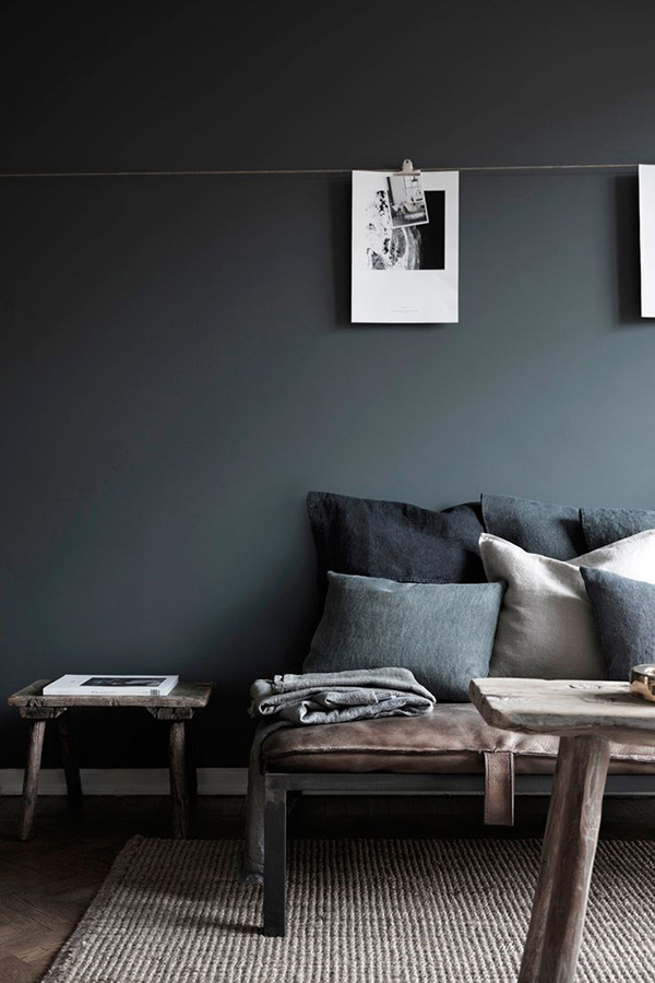 Gorgeous black walls | Hermosas paredes negras | casahaus.net