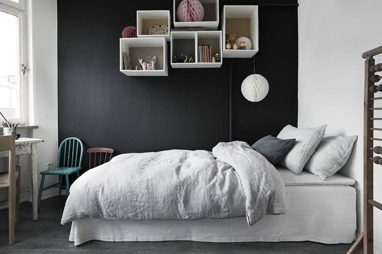 Gorgeous black walls | Hermosas paredes negras | casahaus.net