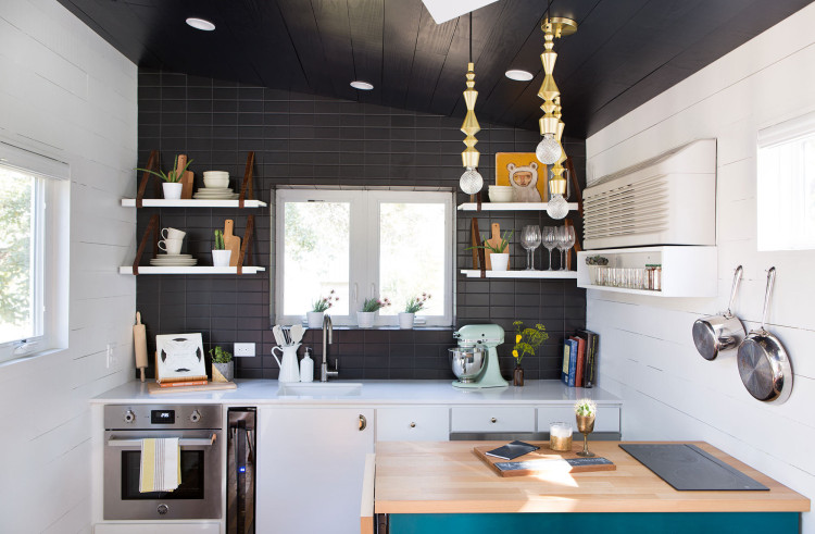 Tiny house in Austin / Hermosa casa en 40 m2 // casahaus.net