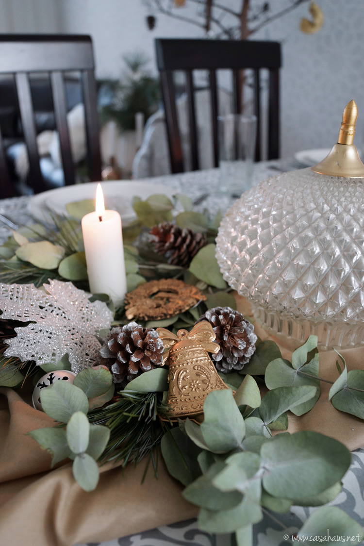 Our Christmas tablescape / Nuestra mesa de Navidad / casahaus.net