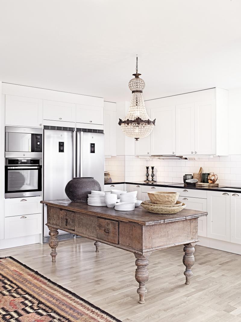 7 gorgeous glam rustic kitchens / 7 hermosas cocinas con estilo rústico chic // casahaus.net