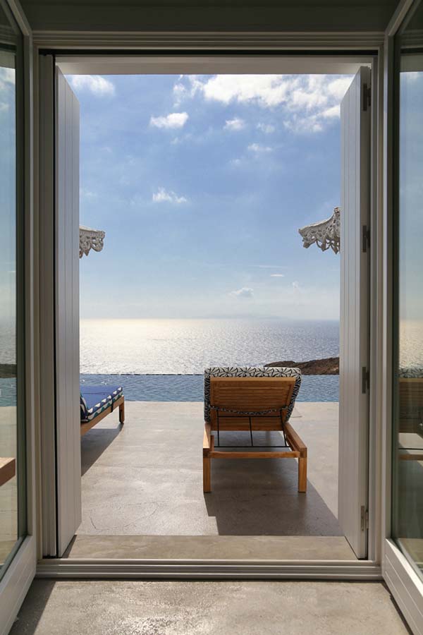 Amazing Summer home in Greece / Increíble casa de descanso en Grecia // casahaus.net