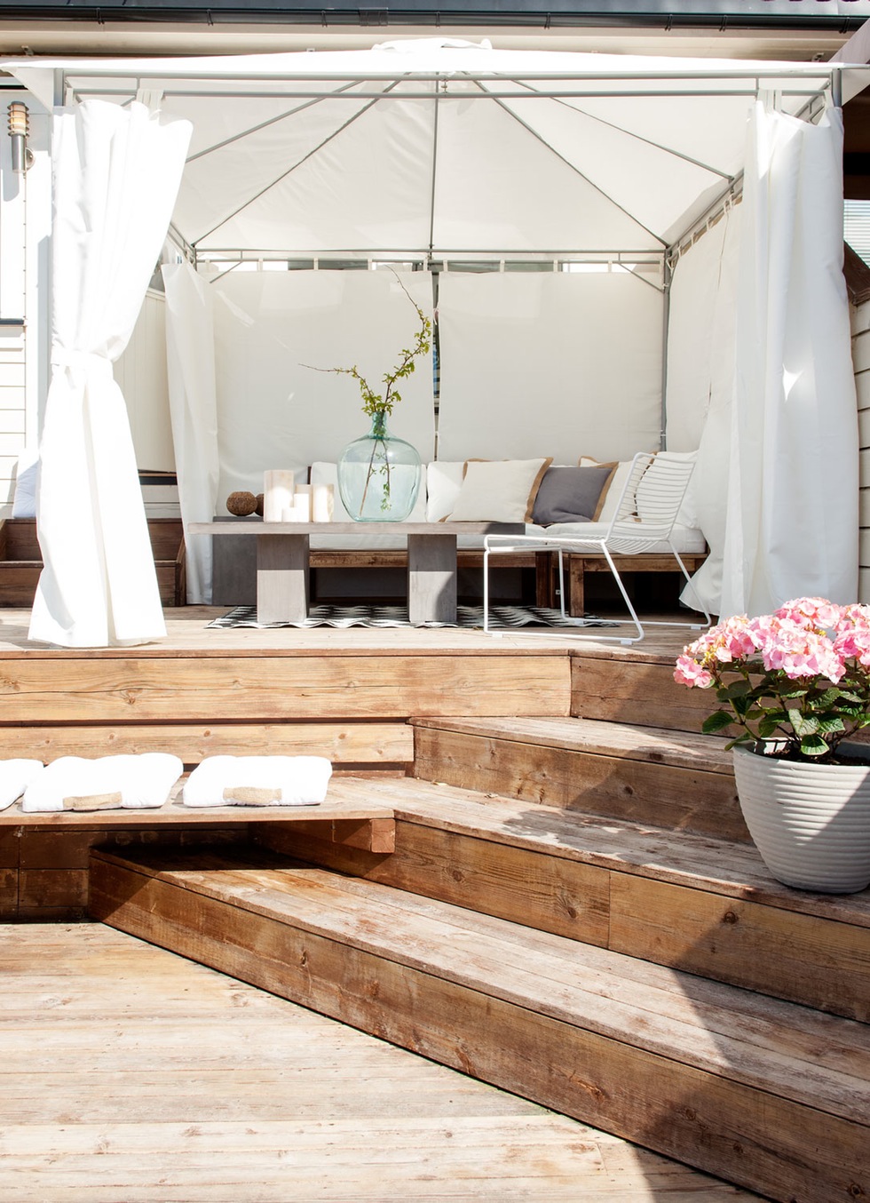 Preciosa casa nórdica en neutros y rosa cuarzo <3