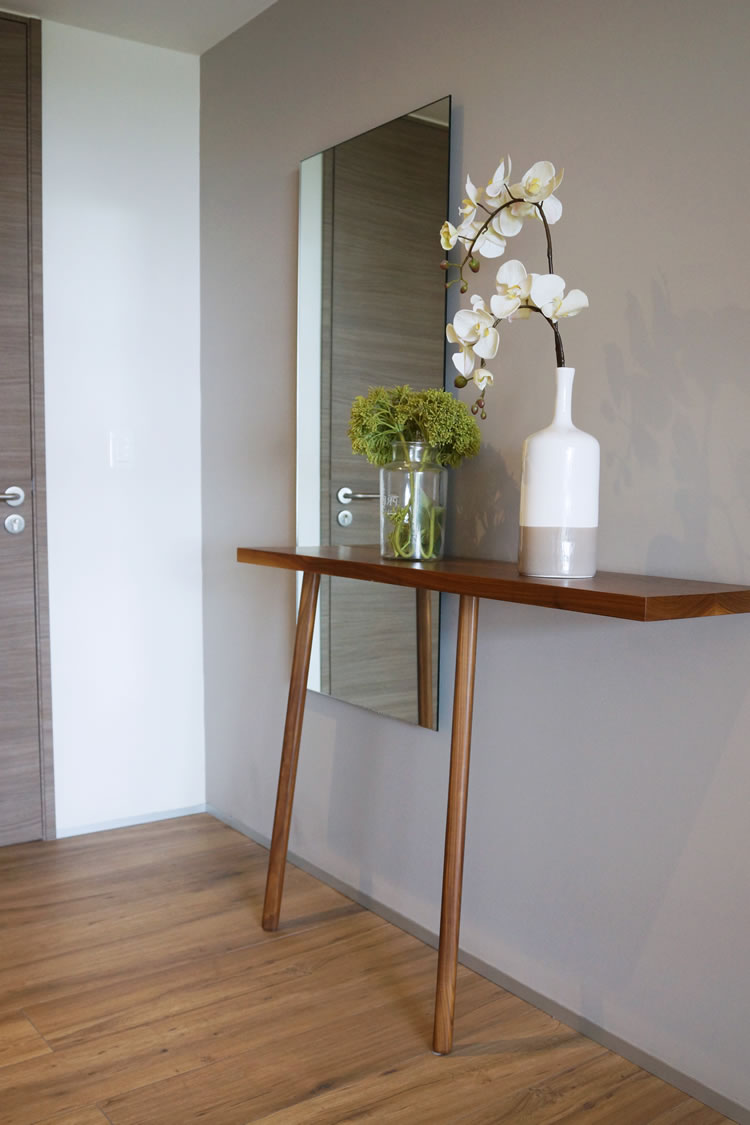 Haus Tours: A cozy, modern apartment / Un bonito departamento acogedor - Casa Haus Deco